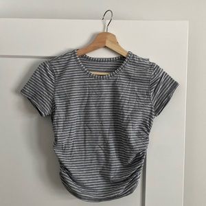 Lululemon cropped T shirt